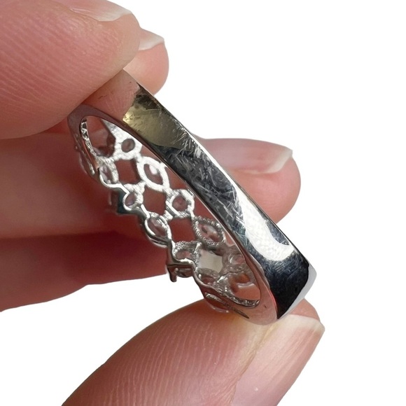 White/Clear Marquise & Round Cut Rhinestone Triple Split Shank Ring - Picture 9 of 9